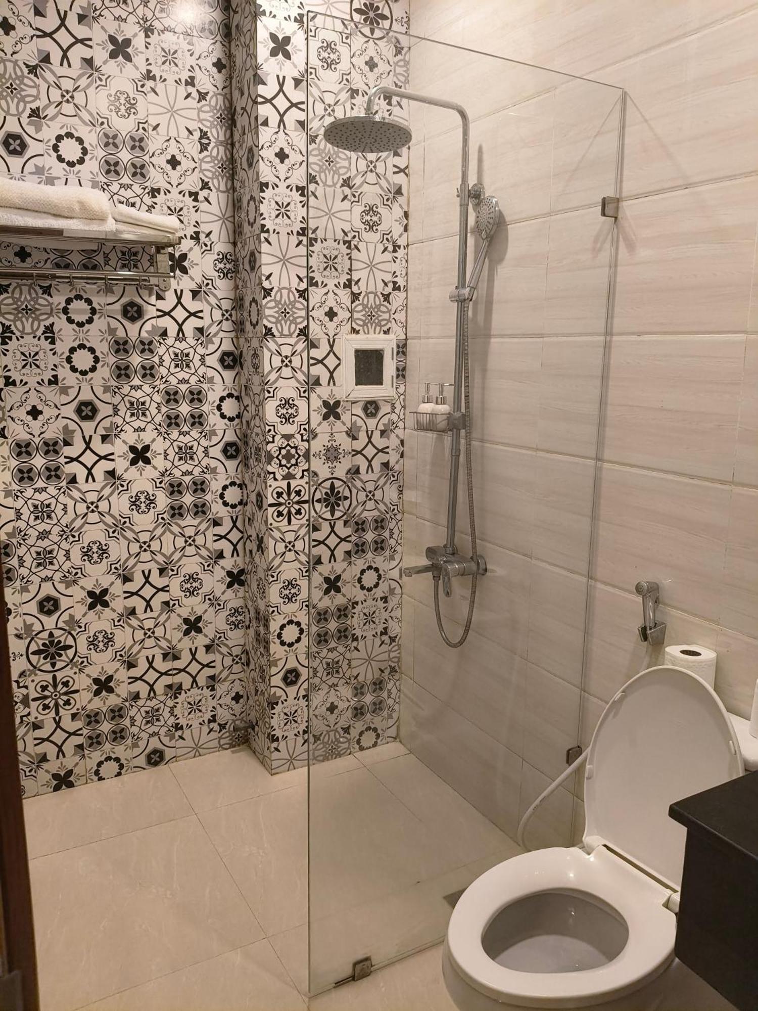 Baka Hotel - Khach San Tuy Hoa Bagian luar foto
