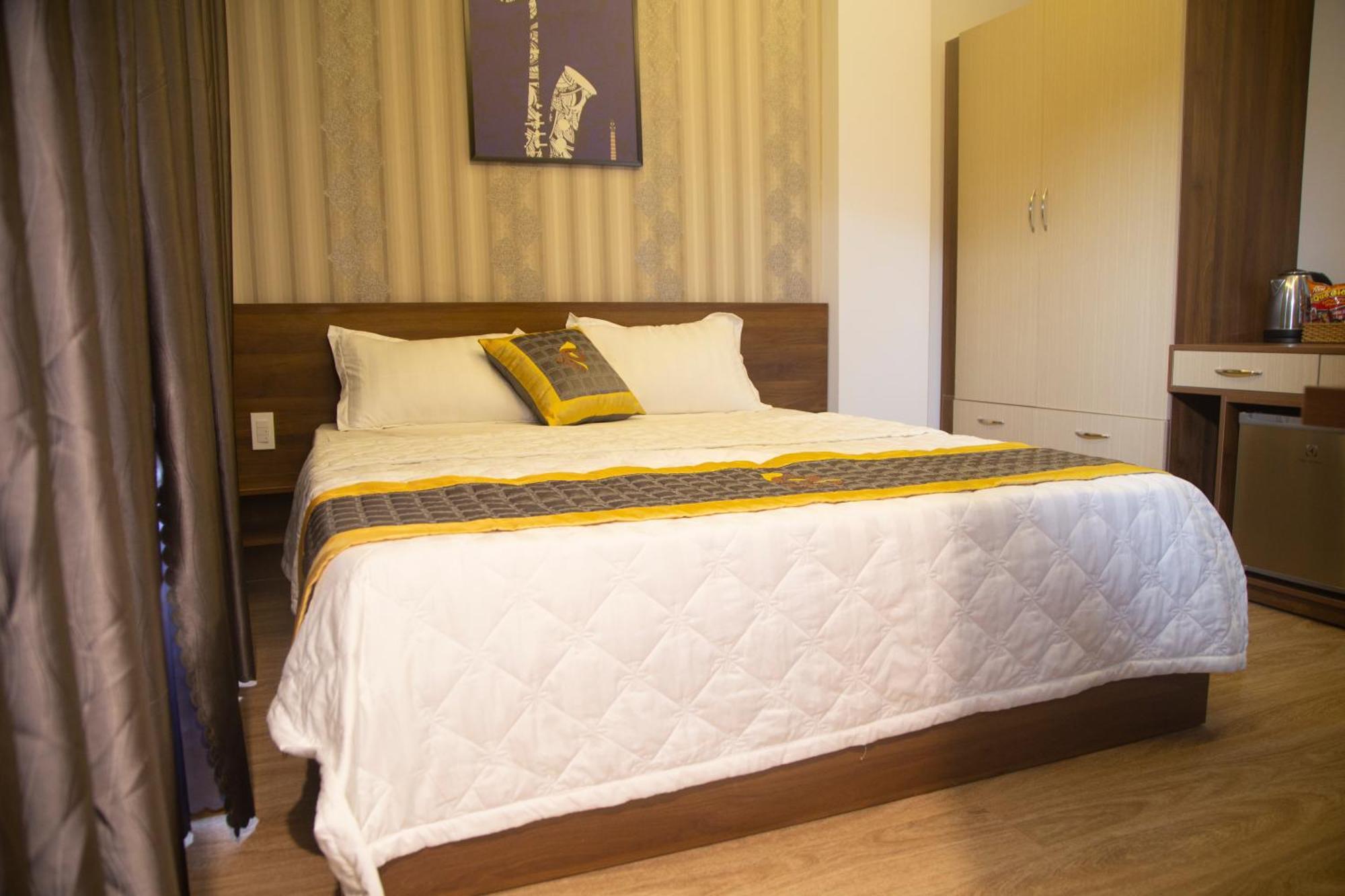 Baka Hotel - Khach San Tuy Hoa Bagian luar foto