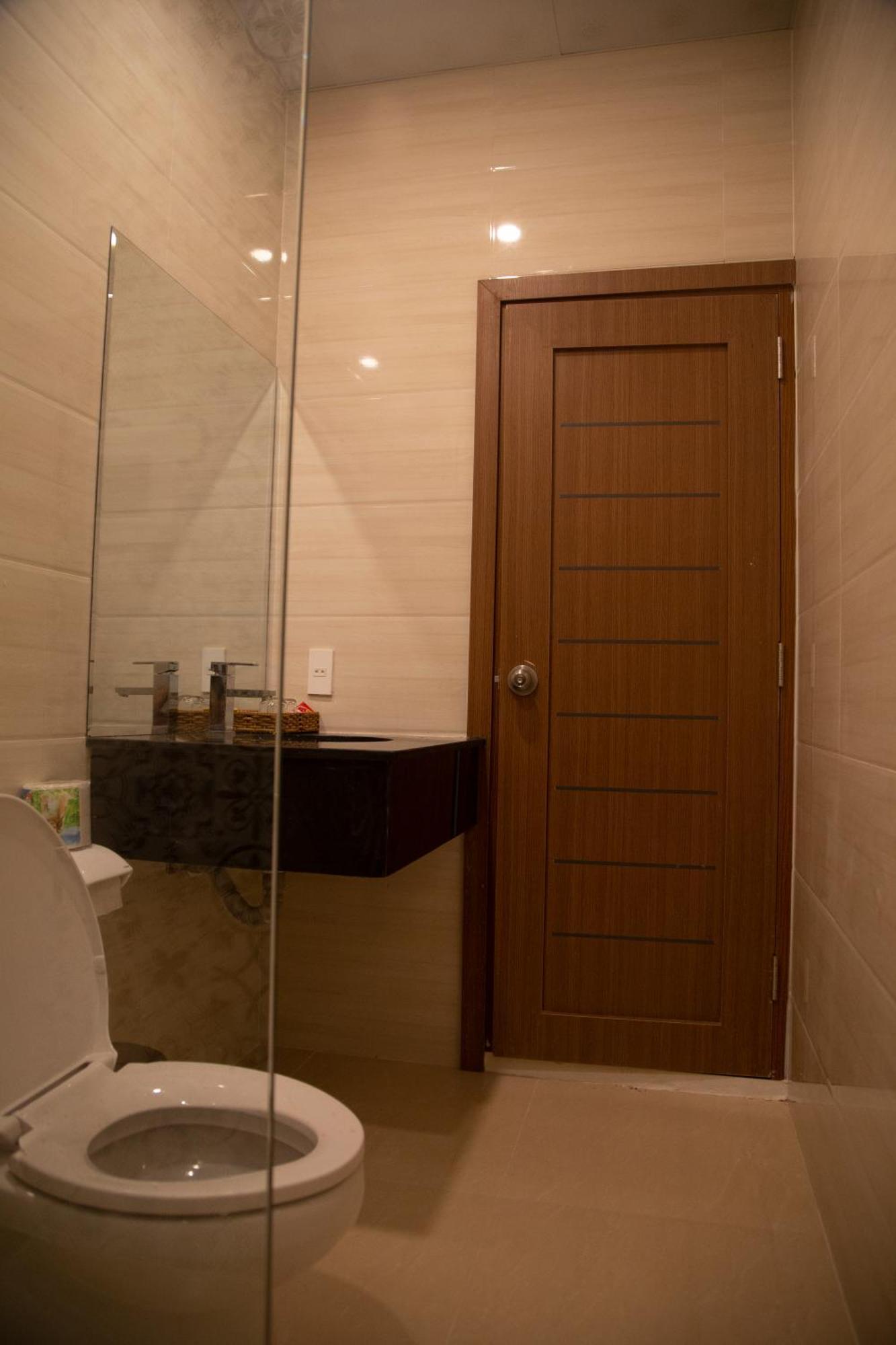 Baka Hotel - Khach San Tuy Hoa Bagian luar foto
