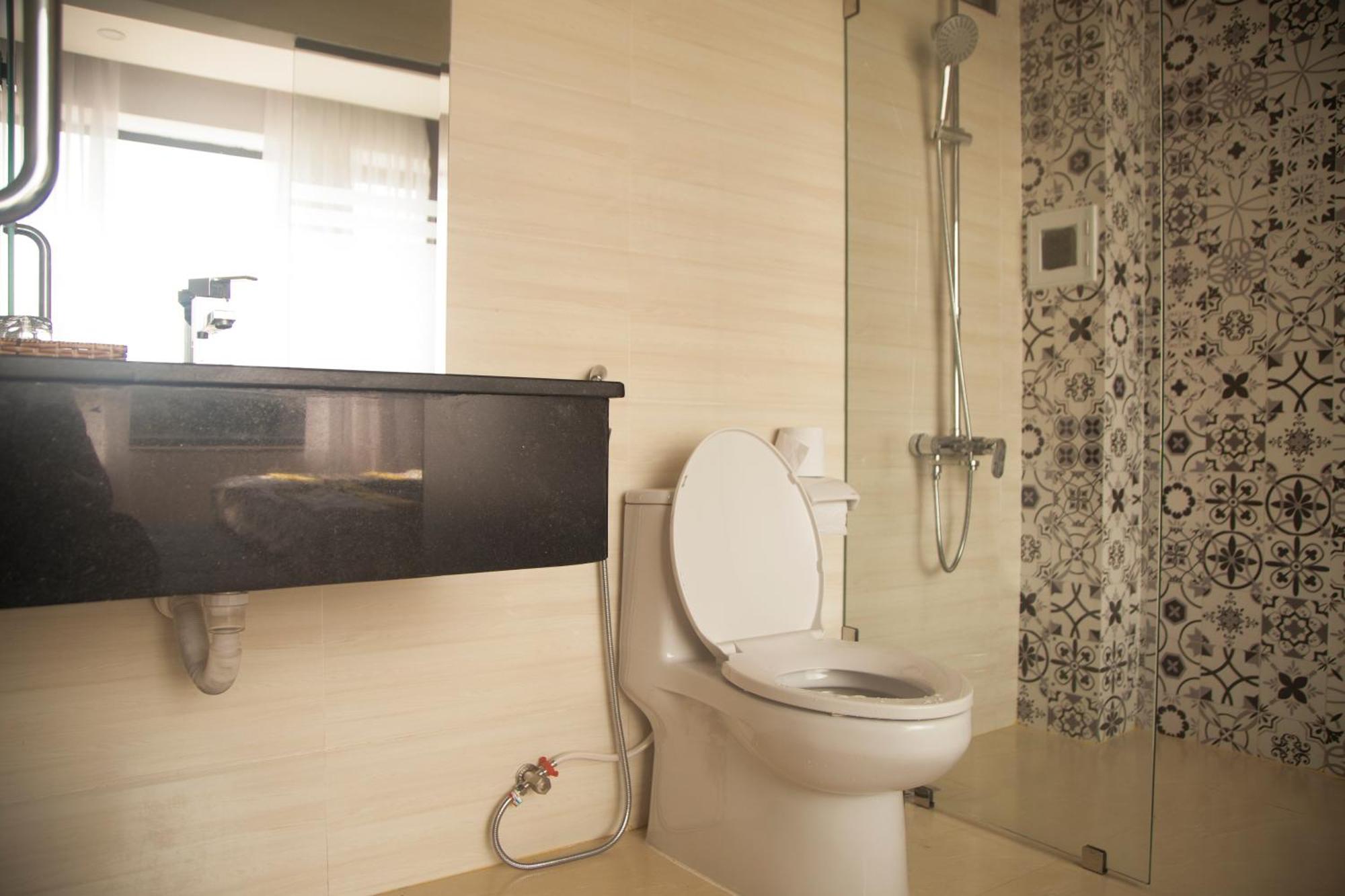 Baka Hotel - Khach San Tuy Hoa Bagian luar foto