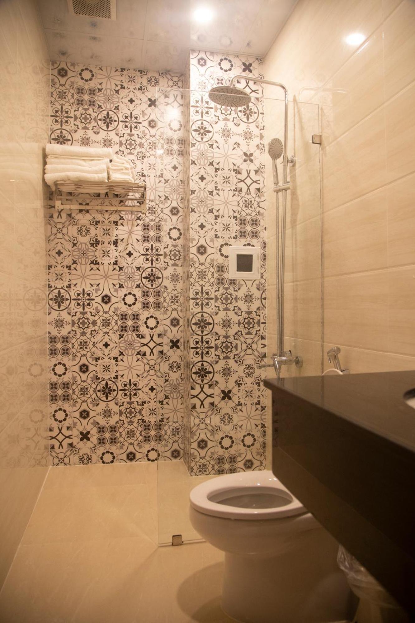 Baka Hotel - Khach San Tuy Hoa Bagian luar foto